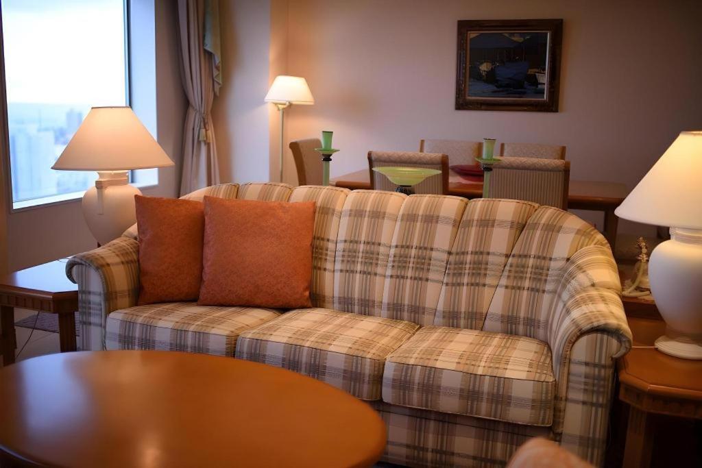 Hotel Grand New Oji